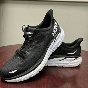 Hoka Clifton 8
